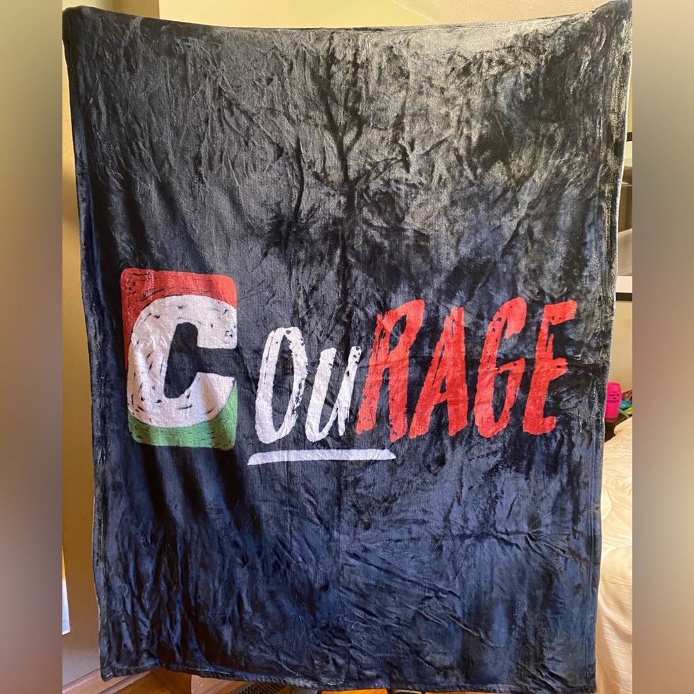 NWOT Dave Chappelle branded fleece throw blanket